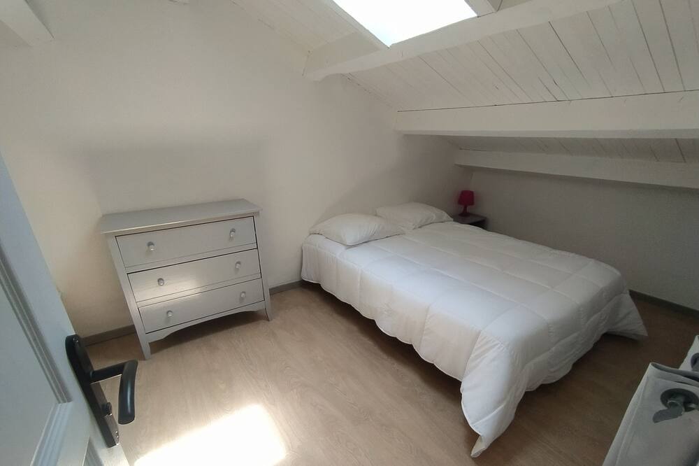 Photo of Bedroom in Les Assions
