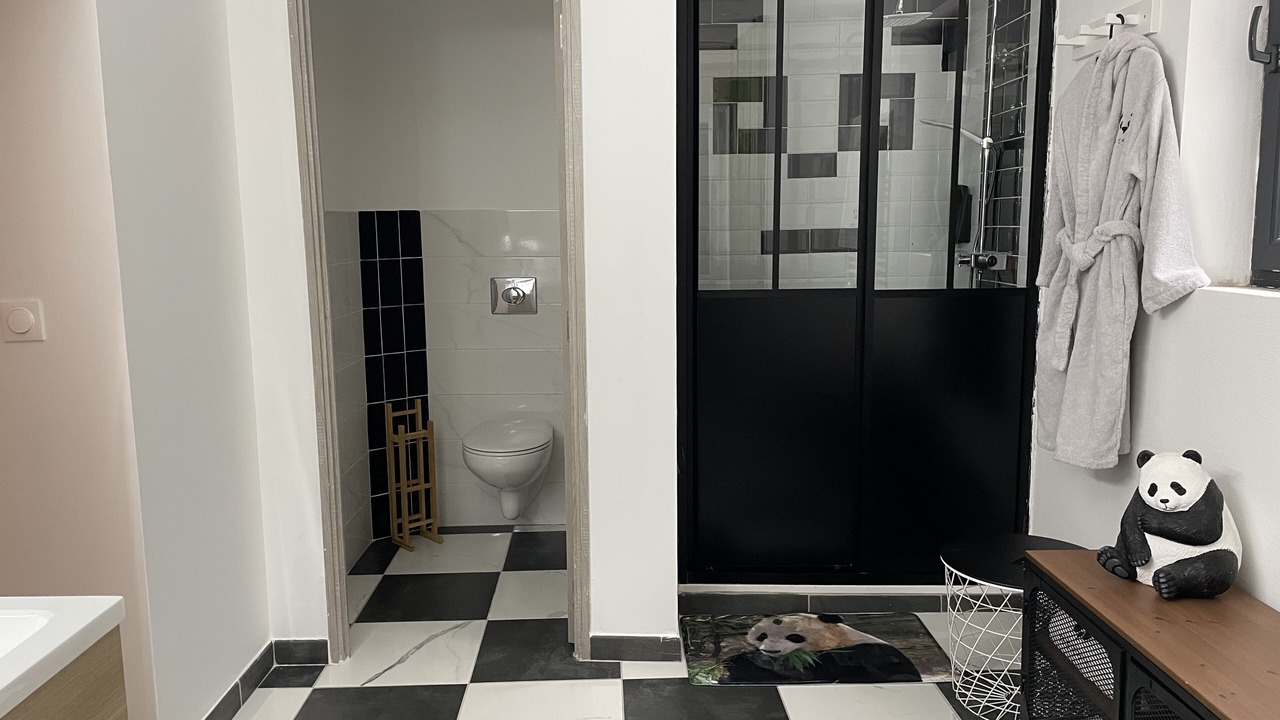 Photo of Others in Abrest