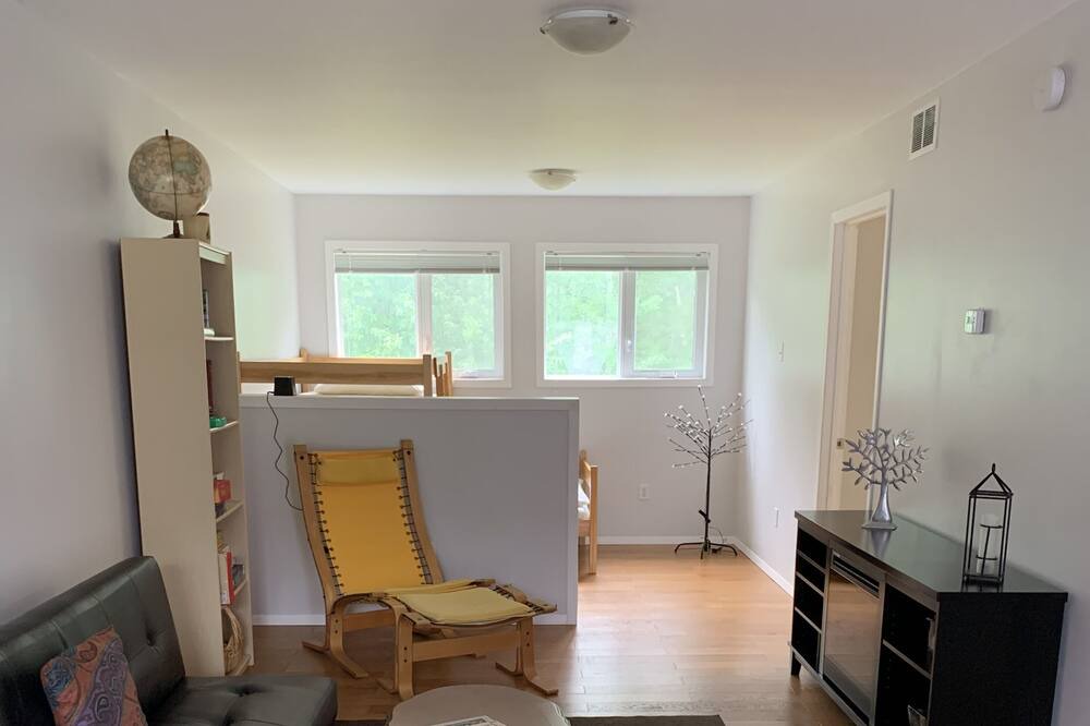 Photo of Livingroom in Traverse Bay
