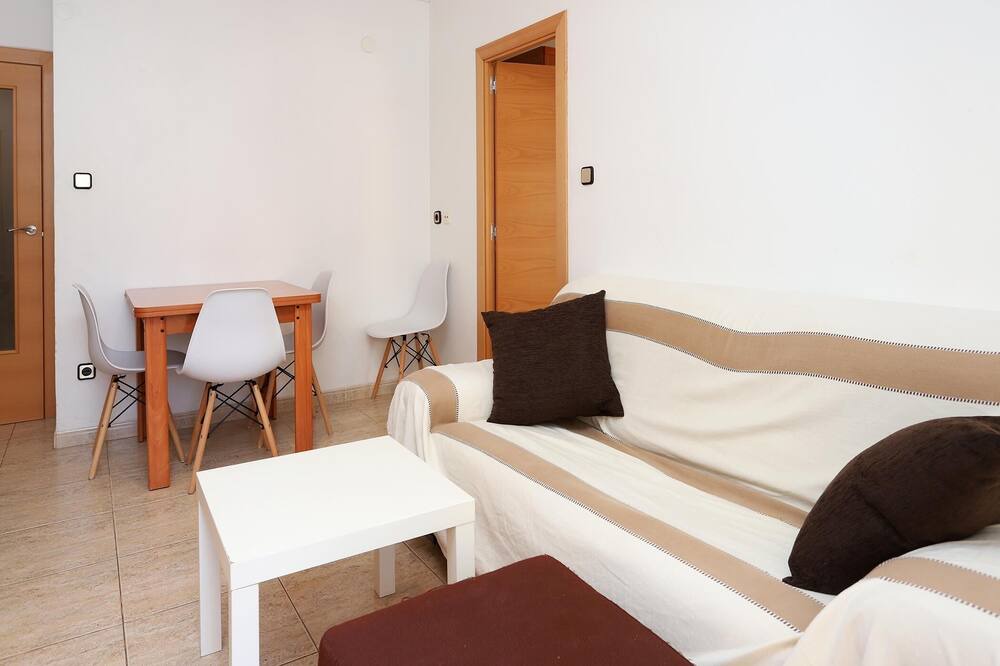 Photo of Bedroom in Torredembarra