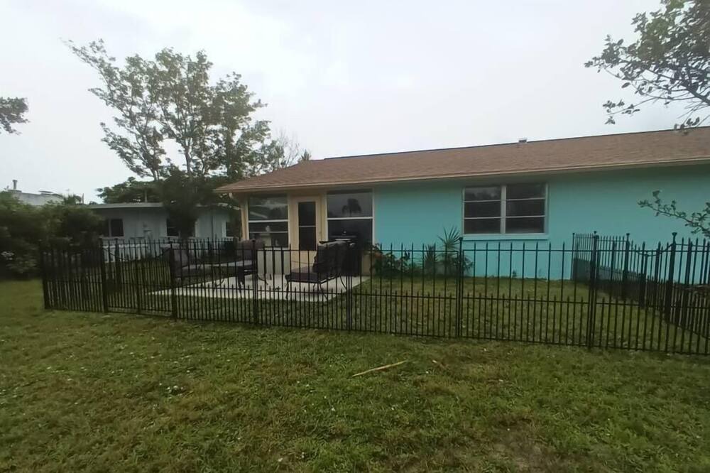 Photo of Outdoor in Venice Gardens