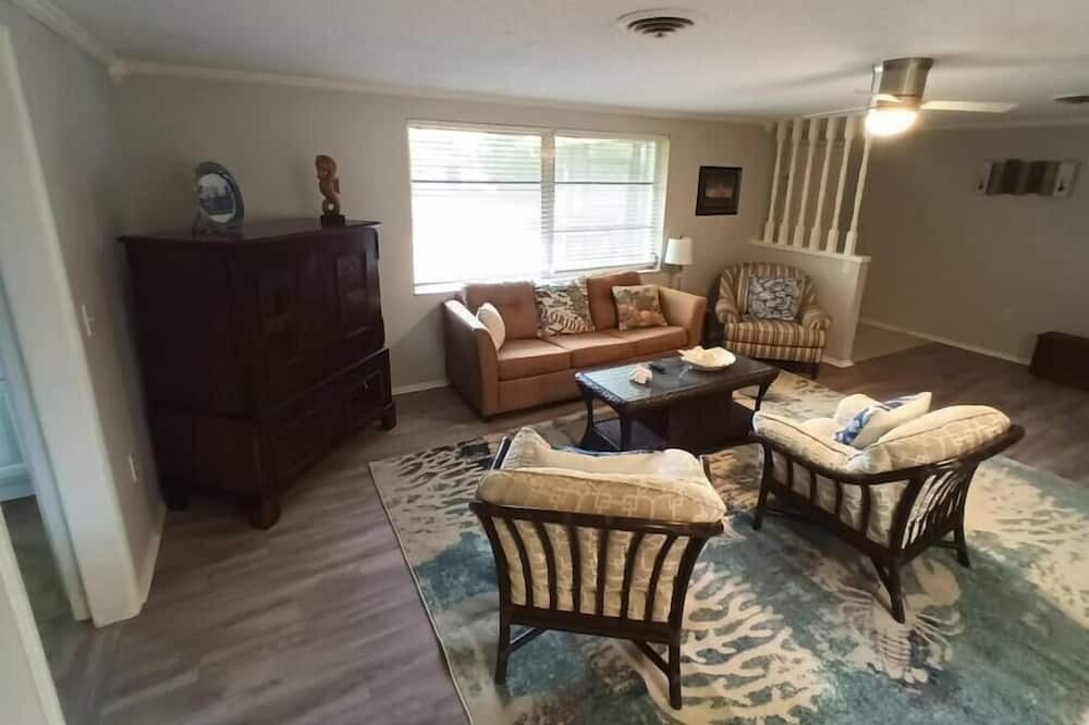 Photo of Bedroom in Venice Gardens