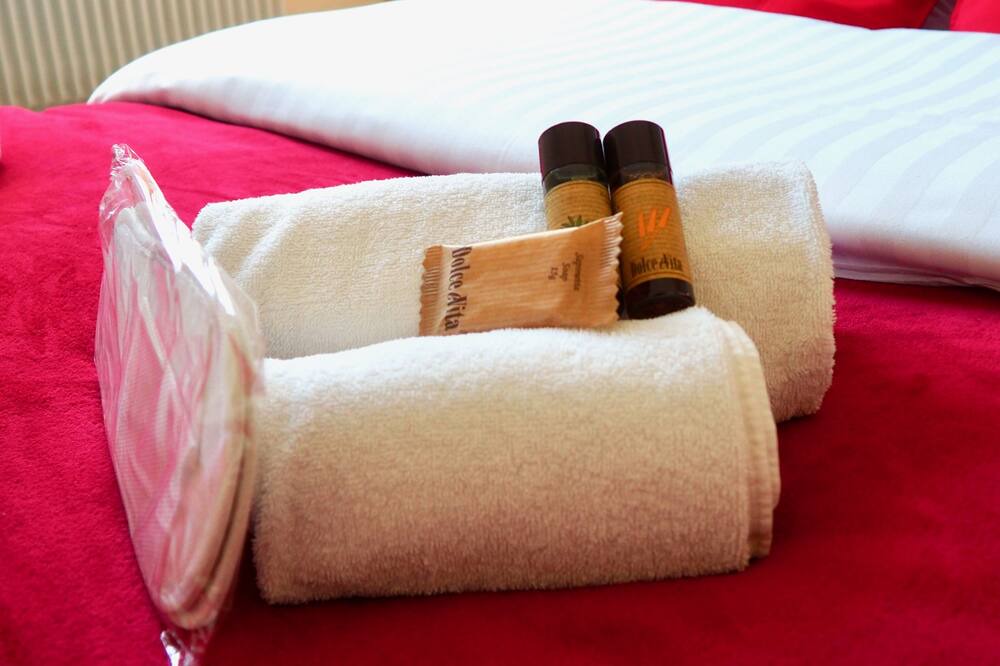 Photo of Bedroom in La Gueriniere Est