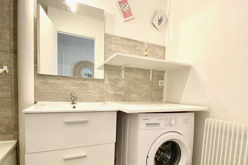 Photo of Bedroom in La Gueriniere Est