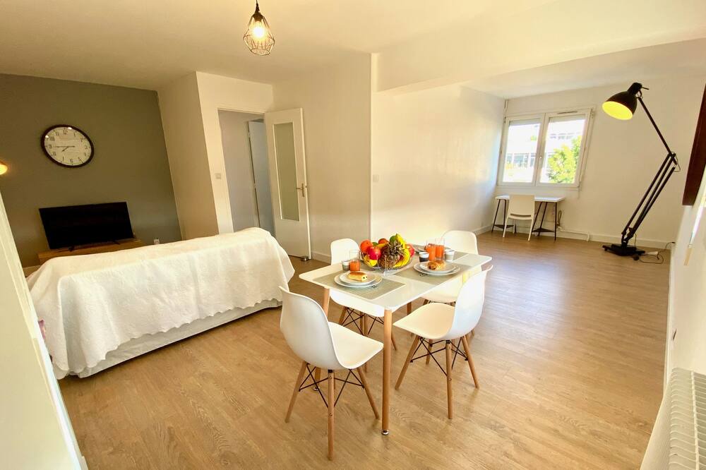 Photo of Bedroom in La Gueriniere Est