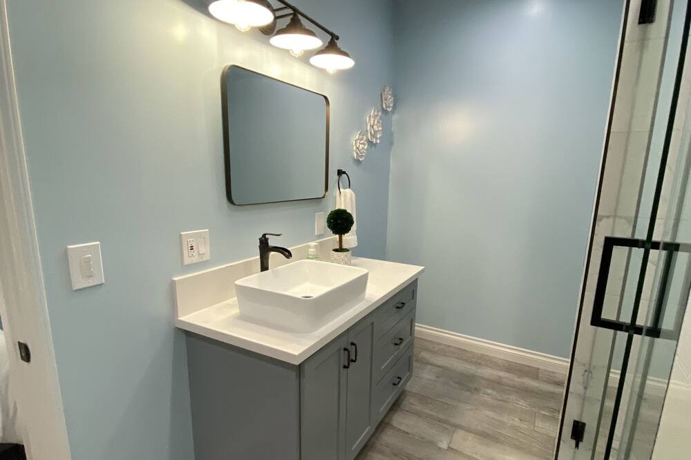 Photo of Bathroom in Wrightwood