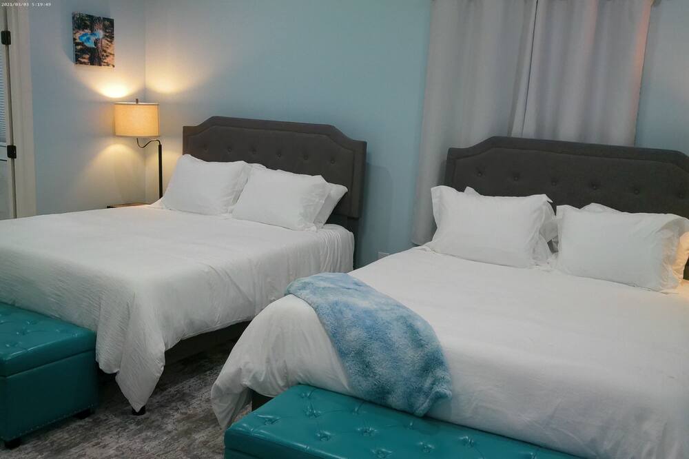 Photo of Bedroom in Wrightwood