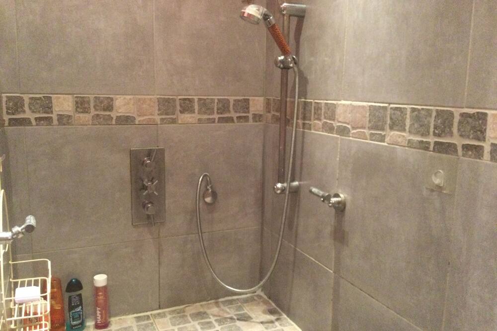 Photo of Bathroom in Le Val