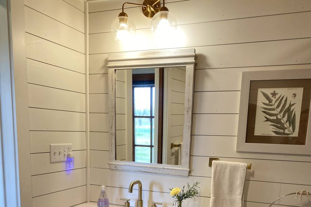 Photo of Bathroom in Ochlocknee