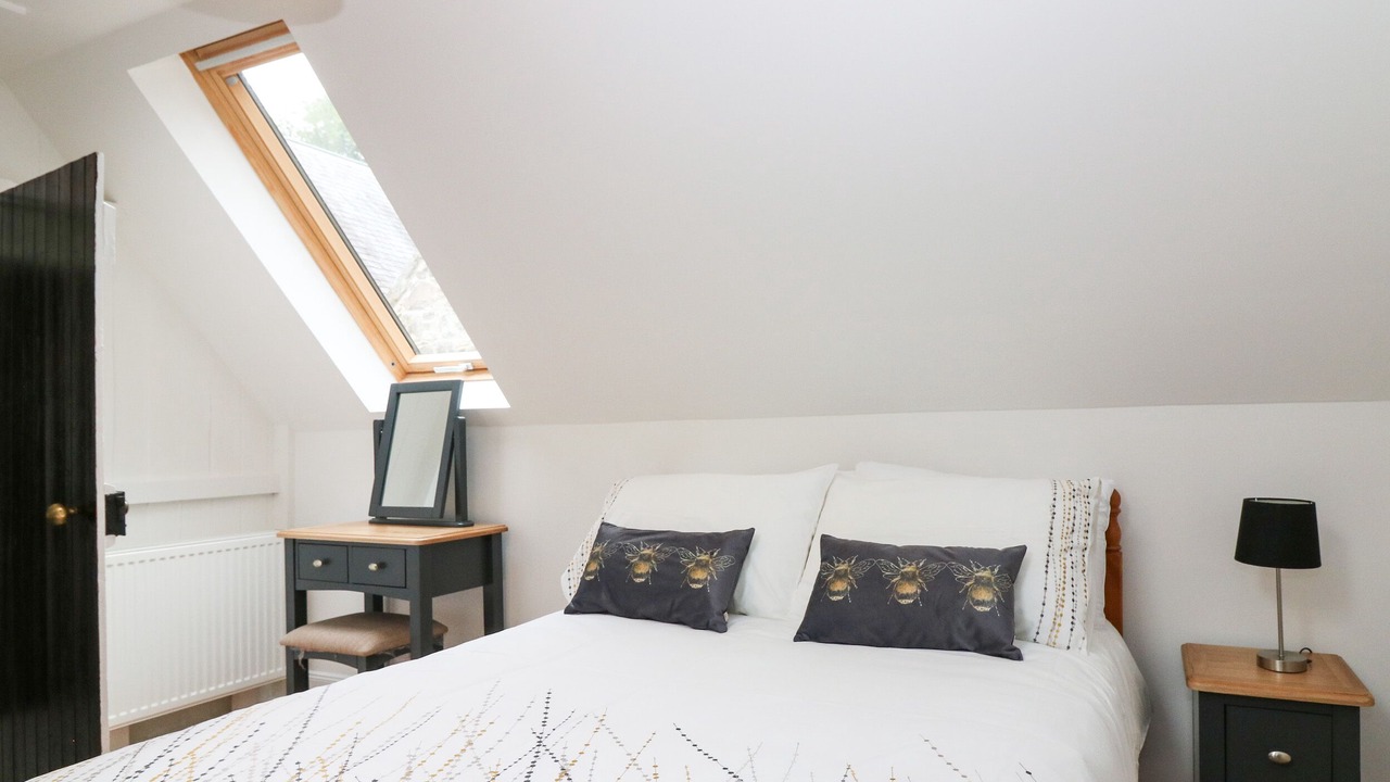 Photo of Others in Old Deer