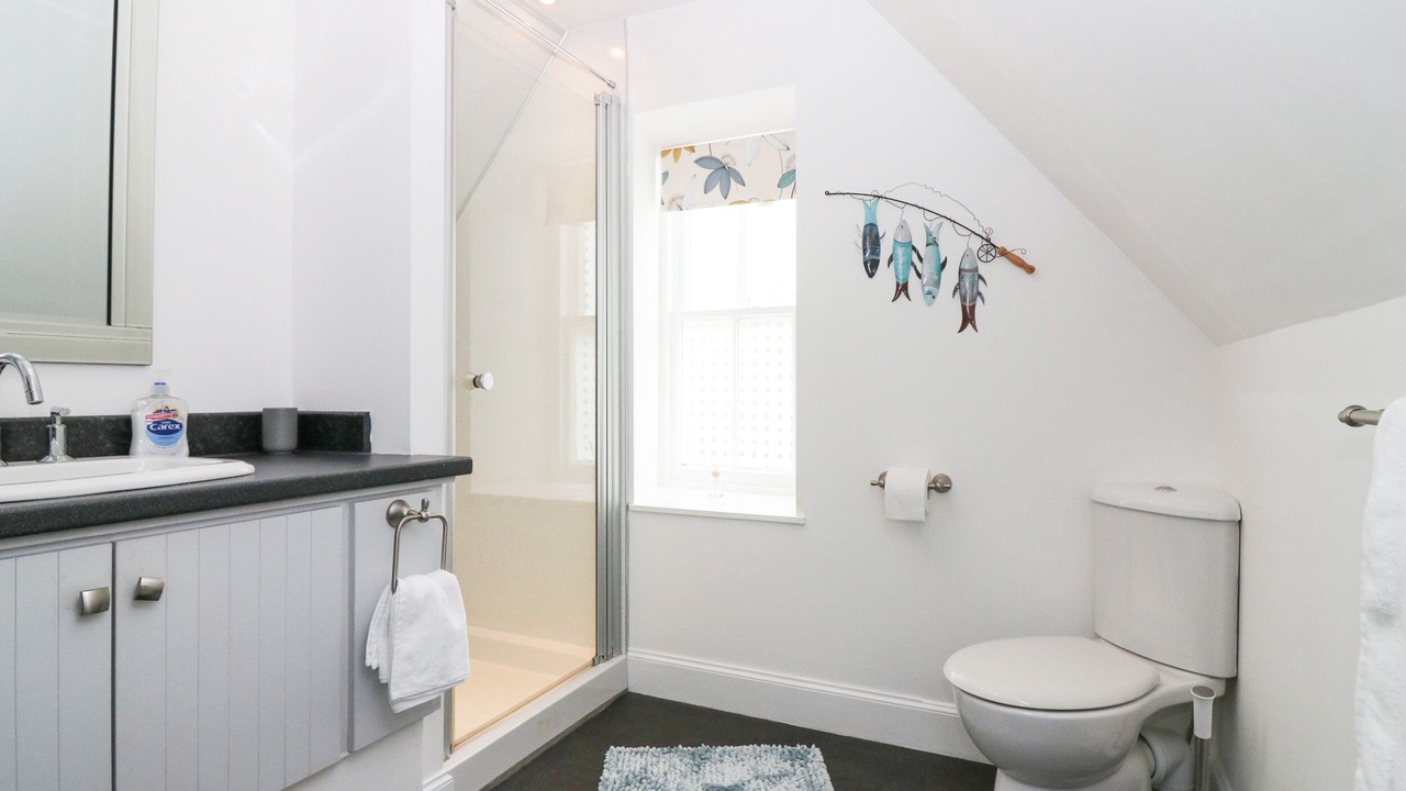 Photo of Bathroom in Old Deer