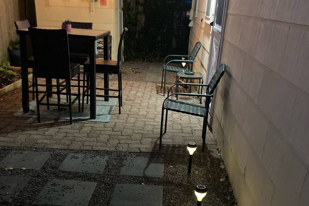 Photo of Patio Balcony in Olcott