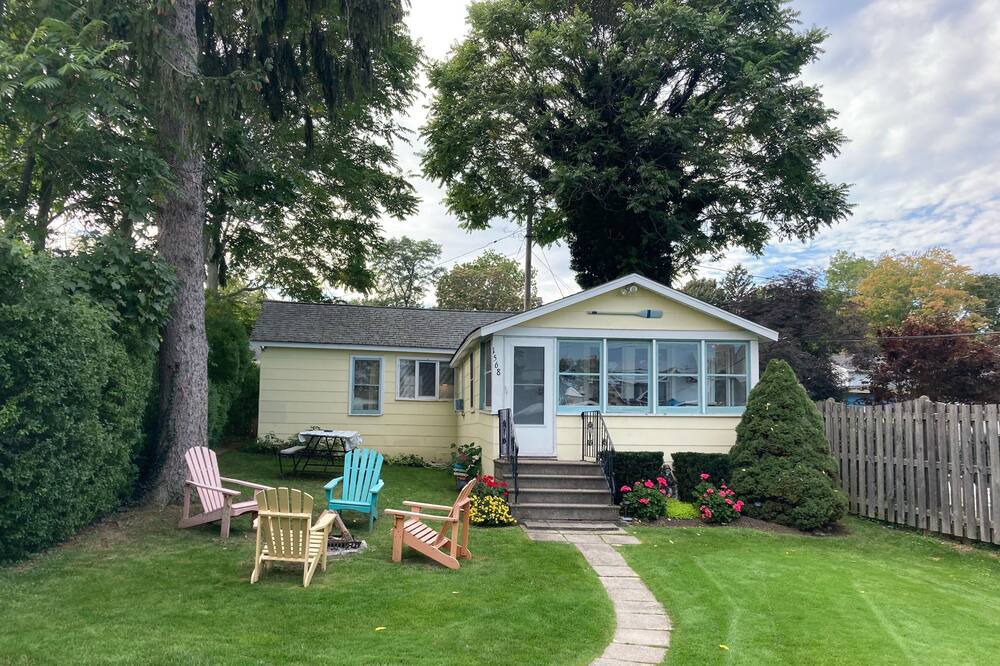 Photo of Others in Olcott