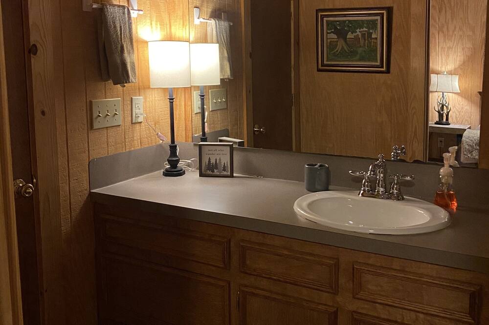 Photo of Bathroom in Centralia