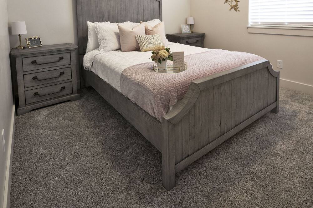 Photo of Bedroom in Plain City