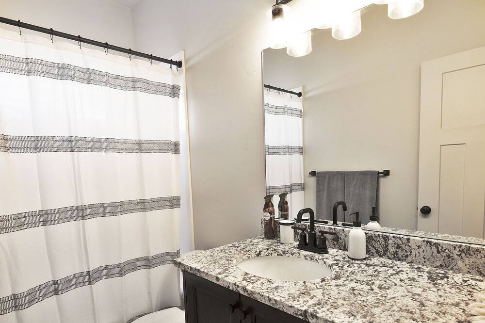 Photo of Bathroom in Plain City