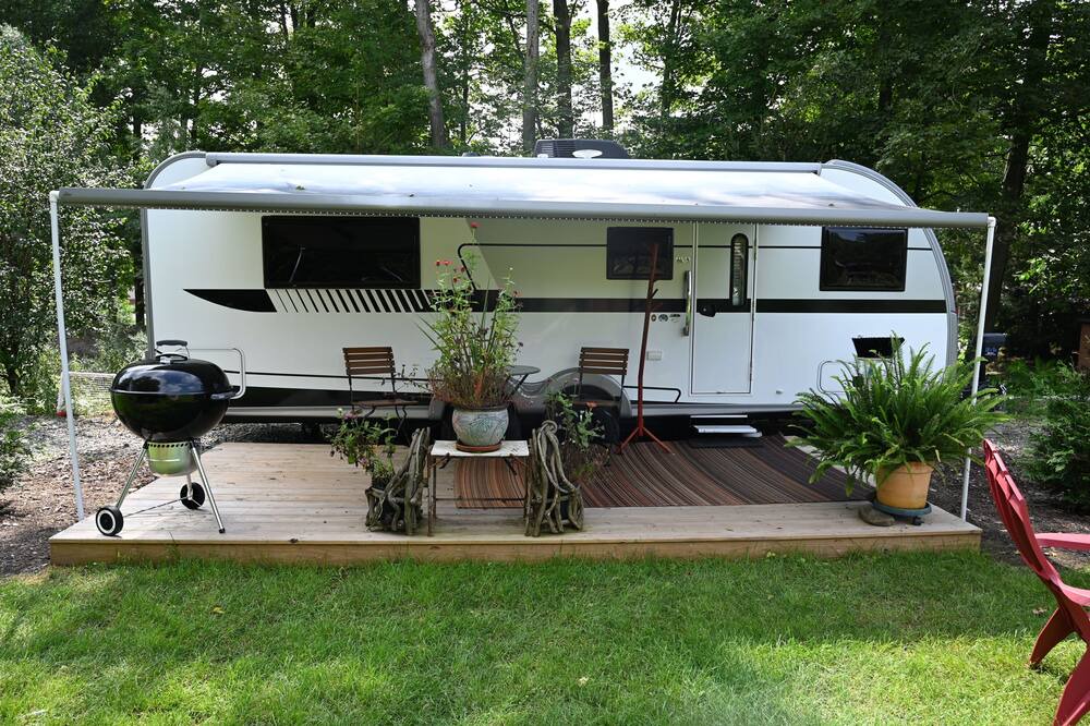 Photo of Outdoor in Caroline