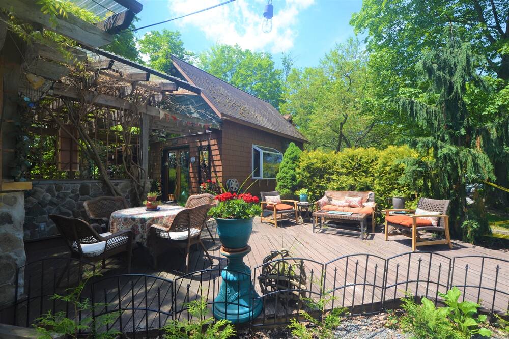 Photo of Patio Balcony in Caroline