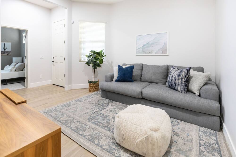 Photo of Livingroom in Queen Creek