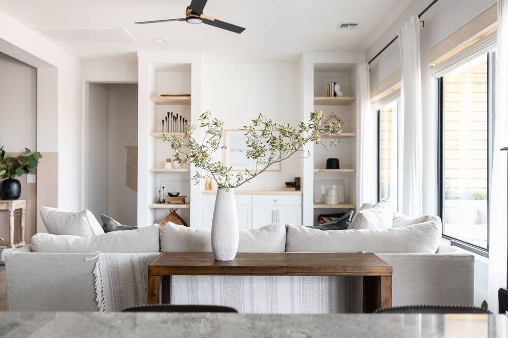Photo of Livingroom in Queen Creek