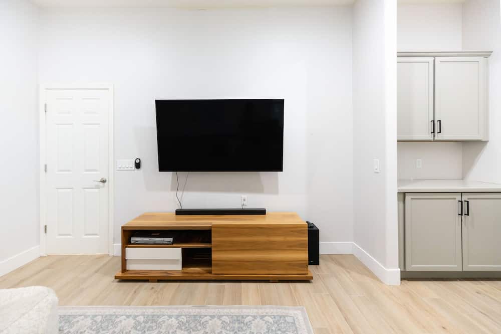 Photo of Livingroom in Queen Creek