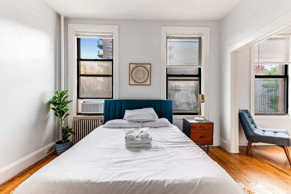 Photo of Others in Hoboken