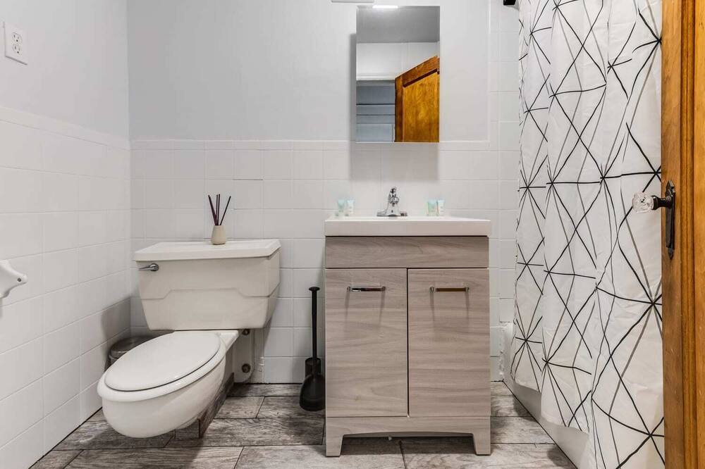 Photo of Bathroom in Hoboken