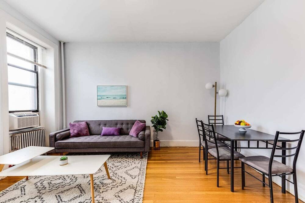 Photo of Bedroom in Hoboken