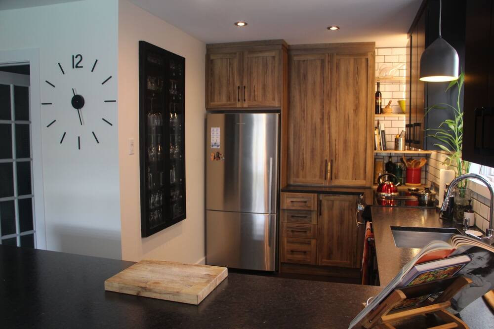 Photo of Kitchen in Longueuil