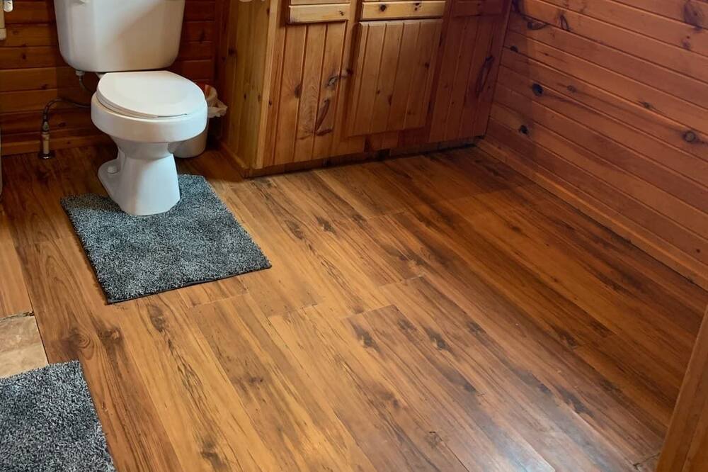 Photo of Bathroom in Dora