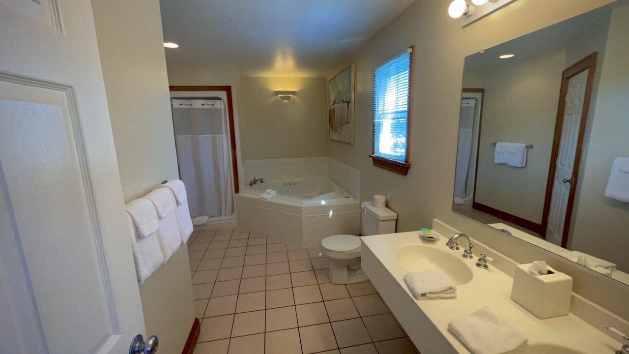 Photo of Bathroom in Ocracoke
