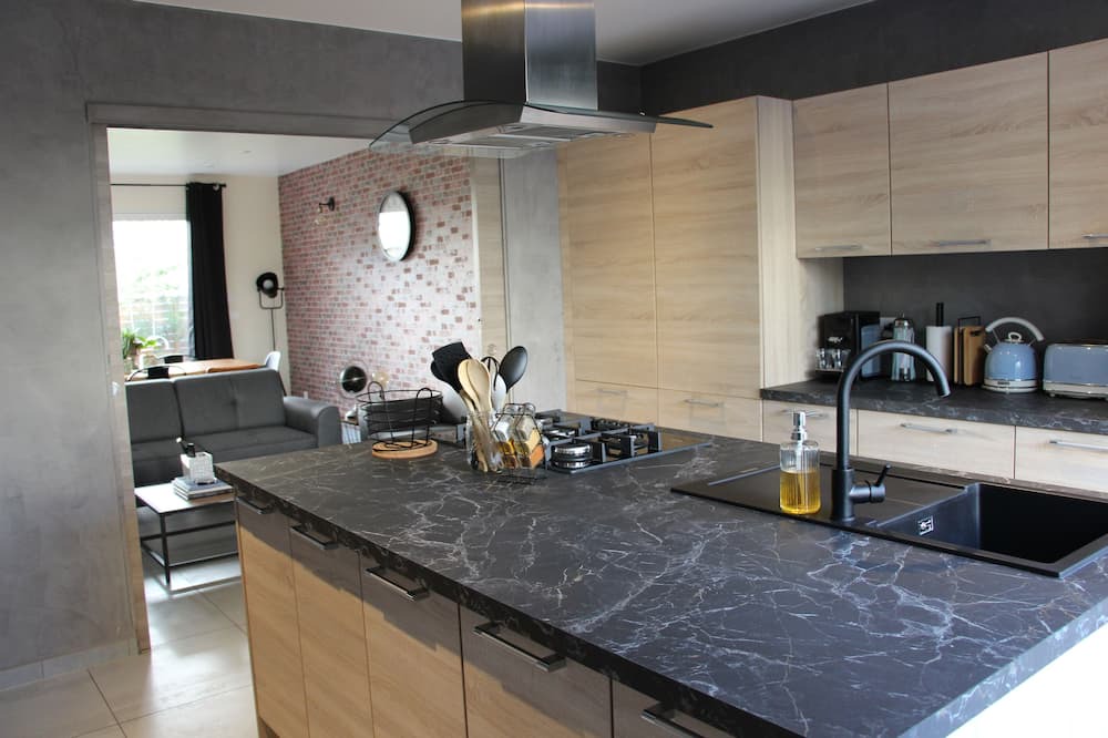 Photo of Kitchen in Ecouflant