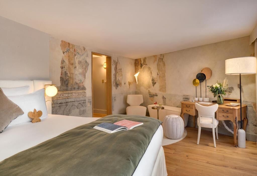 Photo of Bedroom in Historic Centre