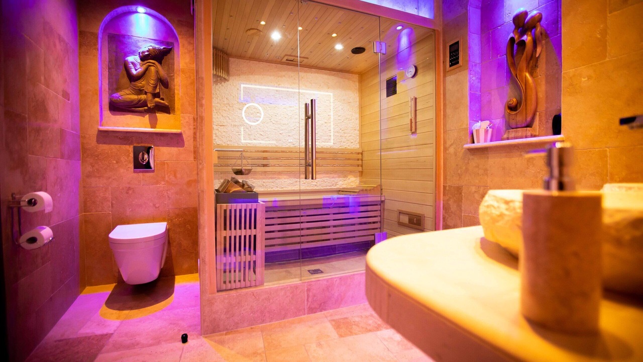 Photo of Bedroom in Hyeres City Centre