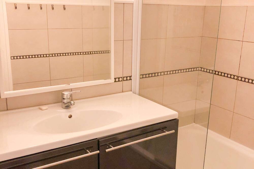 Photo of Bathroom in Huez-en-Oisans