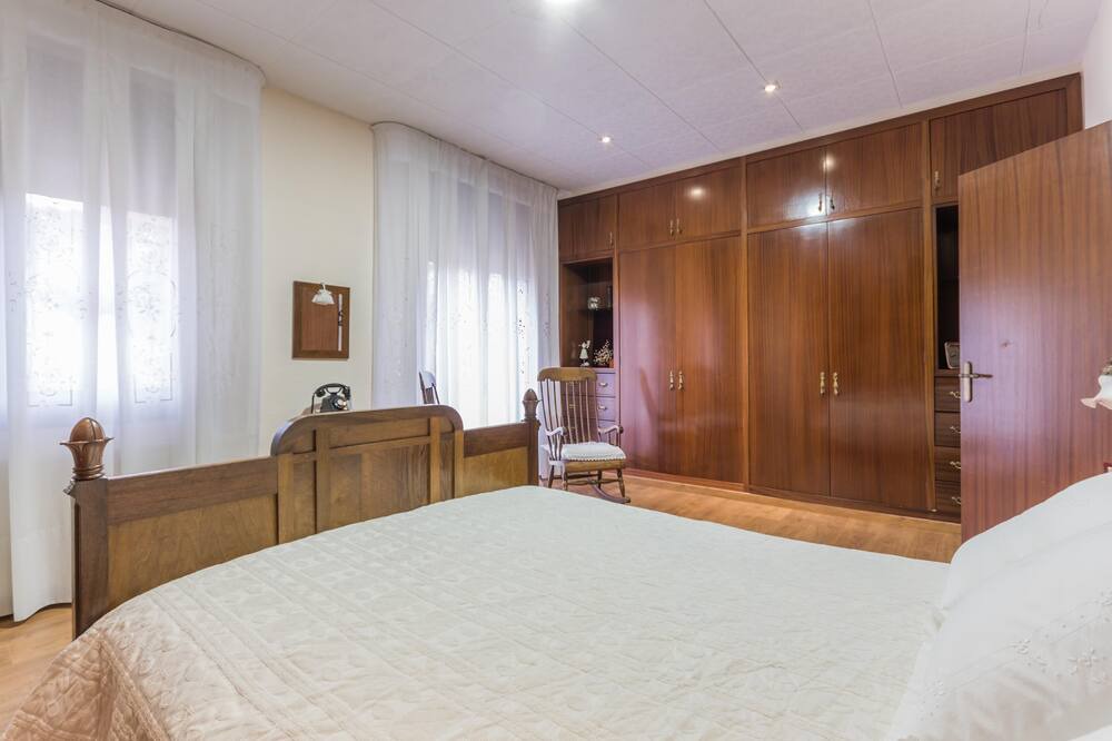 Photo of Bedroom in Sant Fost de Campsentelles