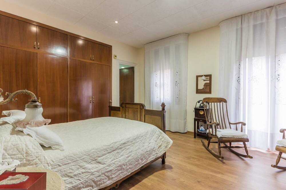 Photo of Bedroom in Sant Fost de Campsentelles