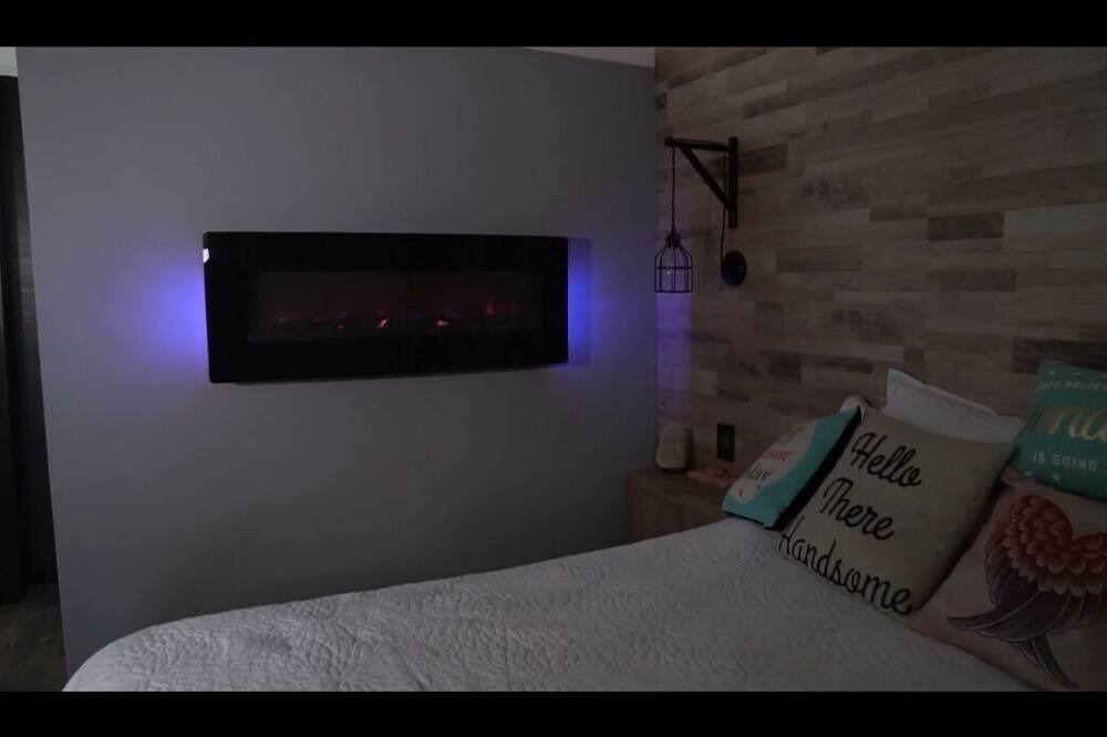 Photo of Bedroom in Stoney Creek