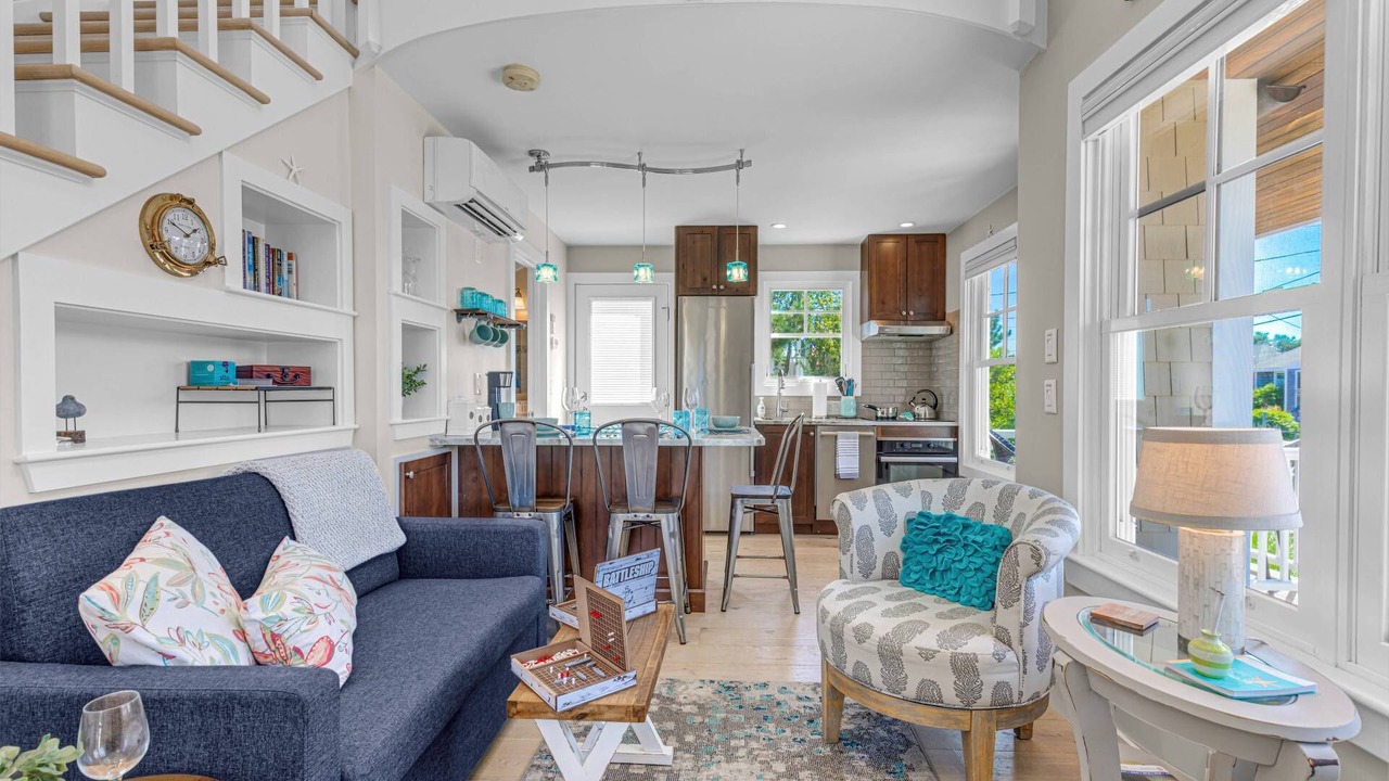 Photo of Livingroom in Newburyport