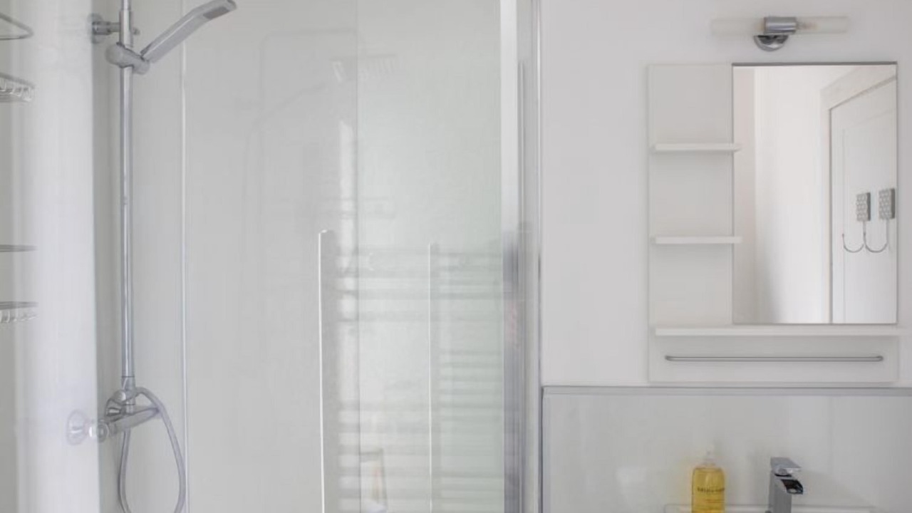 Photo of Others in Caroy