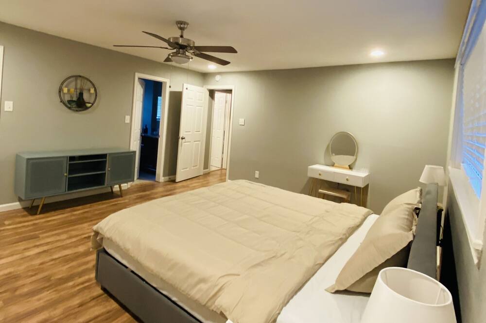 Photo of Bedroom in Houston
