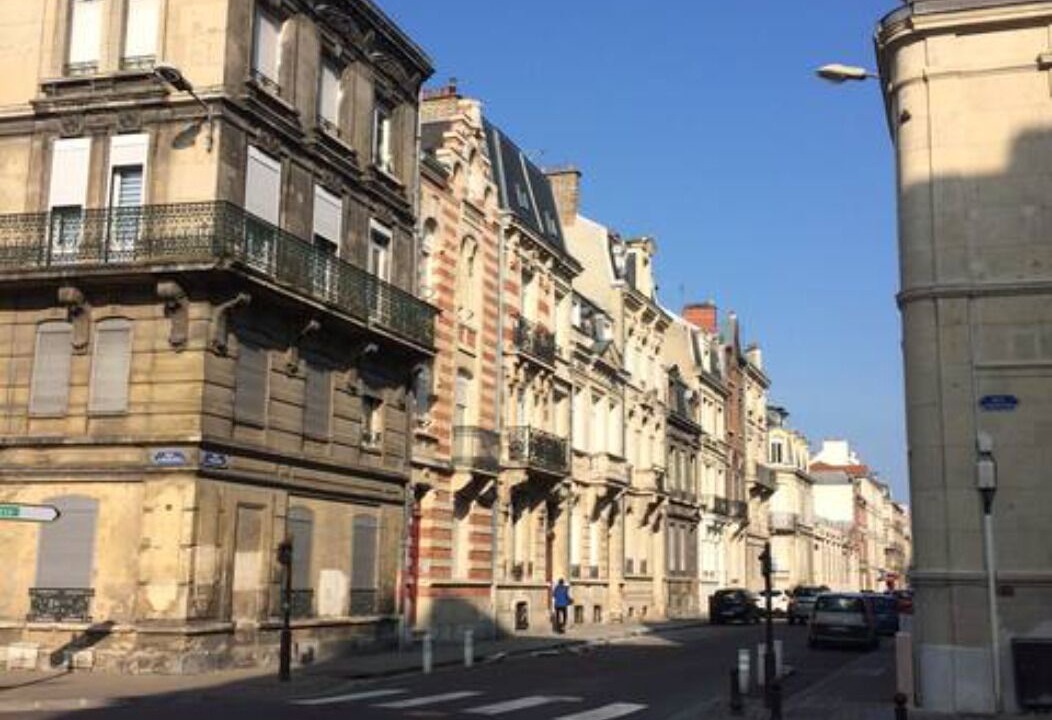 Photo of Outdoor in Courlancy