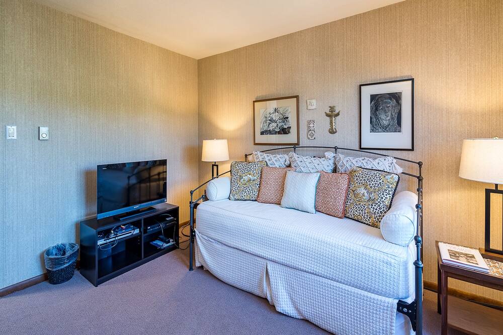 Photo of Bedroom in Santa Fe