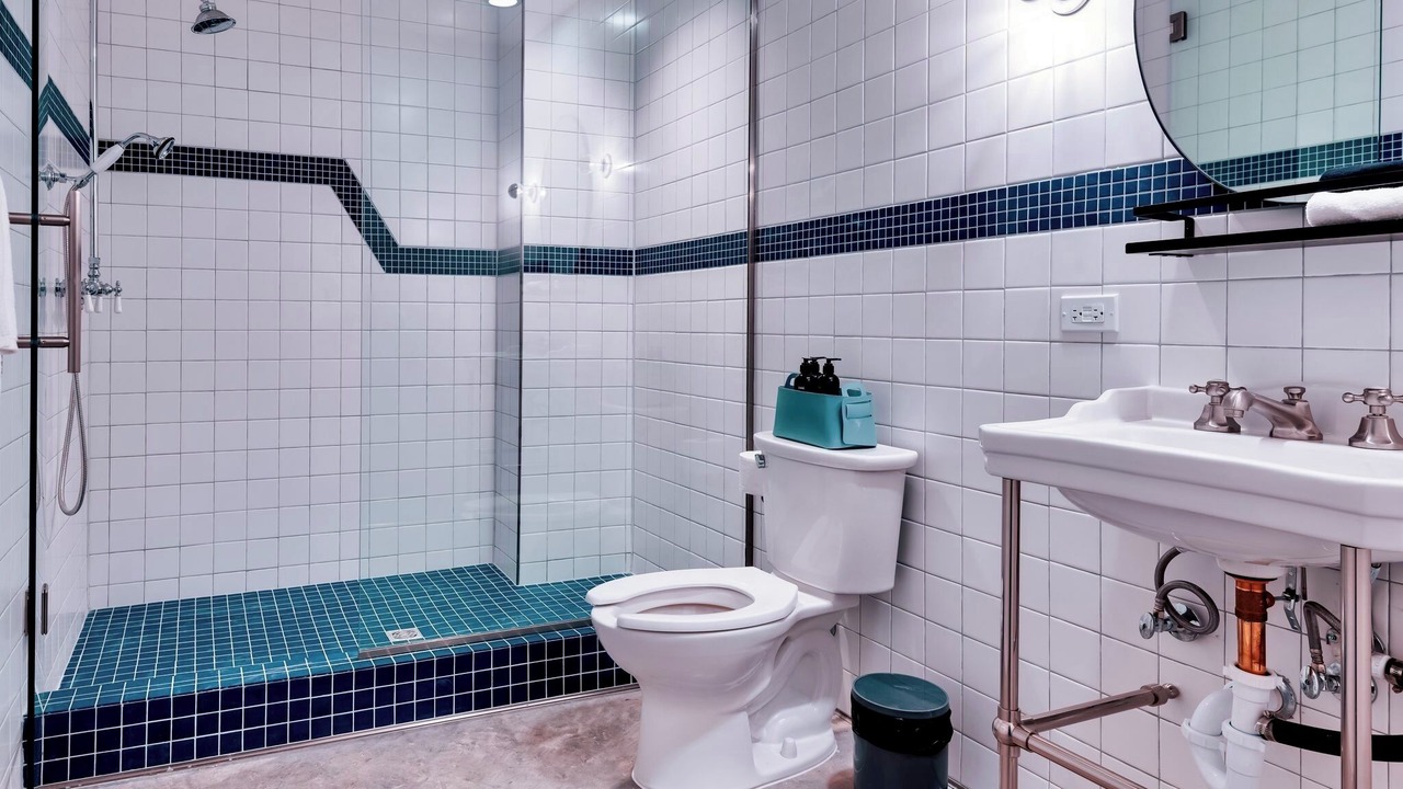 Photo of Bathroom in Arlington Heights