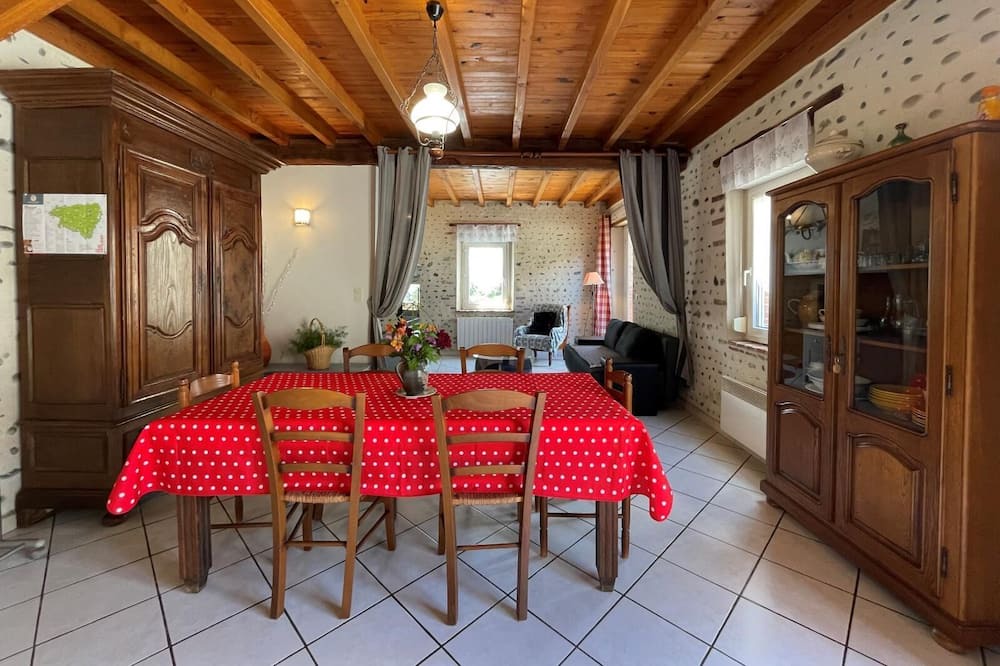 Photo of Kitchen in Casteide-Cami