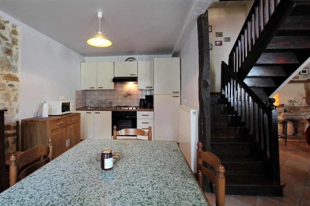 Photo of Kitchen in Estialescq