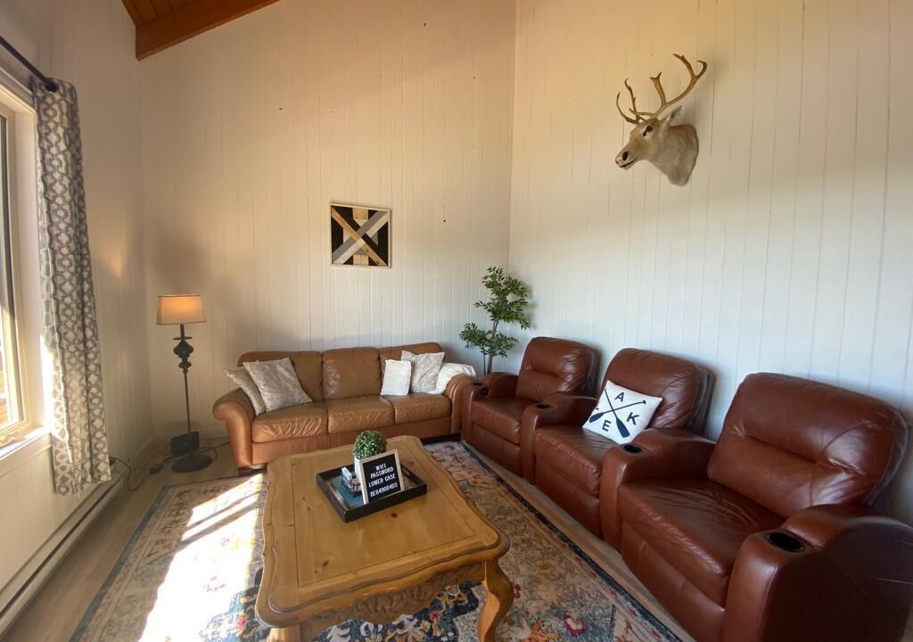 Photo of Livingroom in Mount Carmel-Mitchells Brook-St. Catherines