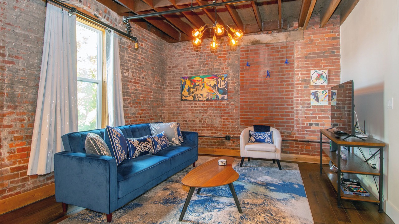 Photo of Livingroom in Hillwood
