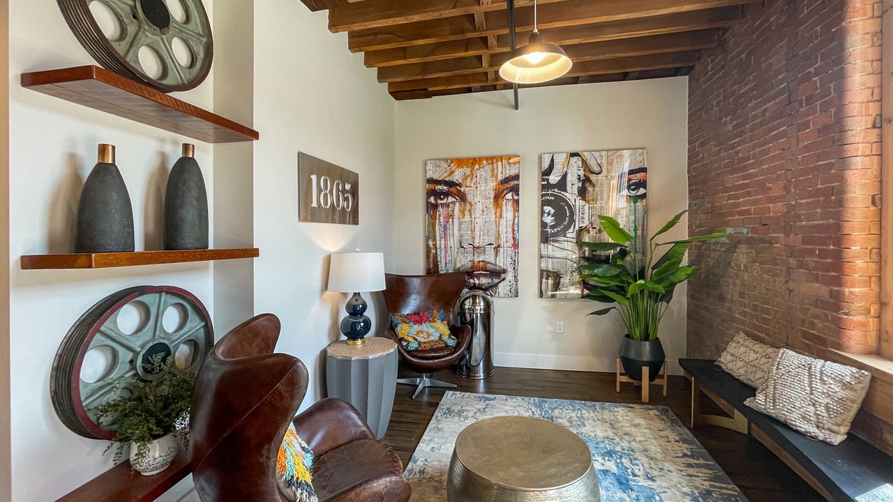 Photo of Livingroom in Hillwood