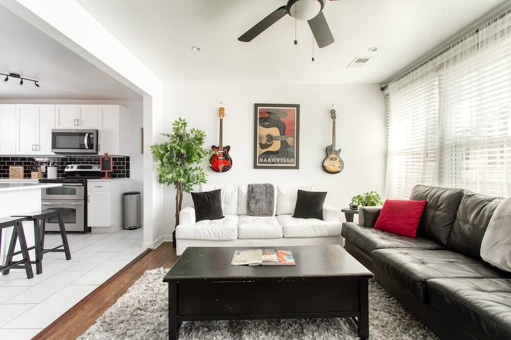 Photo of Bedroom in Antioch